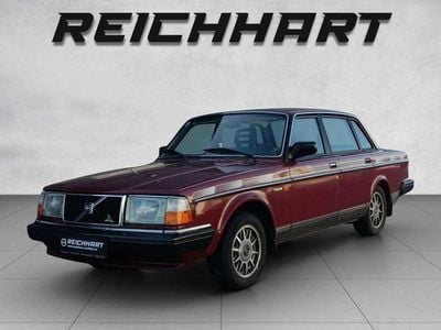 Gebraucht Volvo 240 113 PS (83 kW) 1987 Rot Limousine