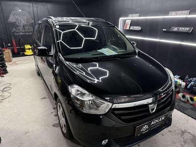 Schwarz Gebraucht 2013 Dacia Lodgy Lauréate Van / Kleinbus | € 5.490 (Fairer Preis)