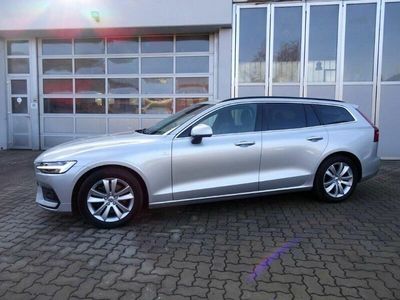 gebraucht Volvo V60 Momentum Pro