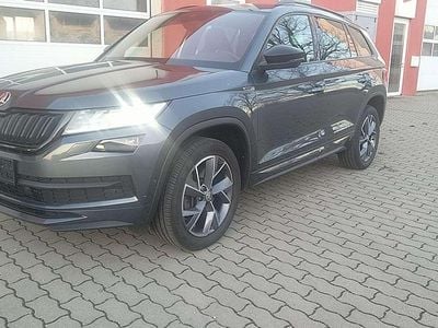 Grau Gebraucht 2021 Skoda Kodiaq SportLine SUV | € 29.900 (Fairer Preis)