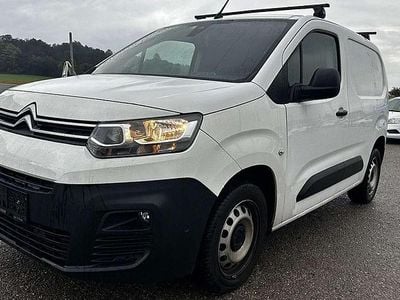 Weiß Gebraucht 2020 Citroën Berlingo Shine Van / Kleinbus | € 9.790