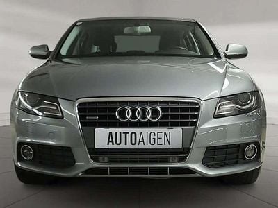 Gebraucht Audi A4 Attraction 143 PS (105 kW) 2010 Grau Limousine