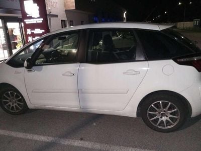 Weiß Gebraucht 2011 Citroën C4 Picasso SELECTION Van / Kleinbus | € 2.000 (Fairer Preis)