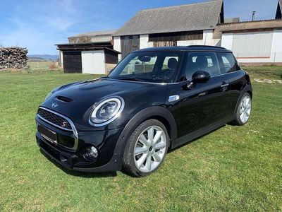Schwarz Gebraucht 2016 Mini Cooper S Hatch Kleinwagen | € 8.700