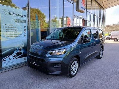 Blau Neu 2025 Fiat Doblò S Van / Kleinbus | € 31.990 (Teuer)