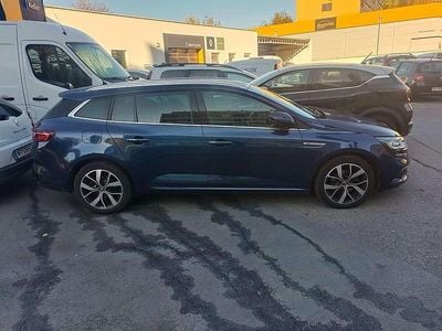Gebraucht Renault Mégane GrandTour Bose Edition 140 PS (102 kW) 2019 Blau Kombi