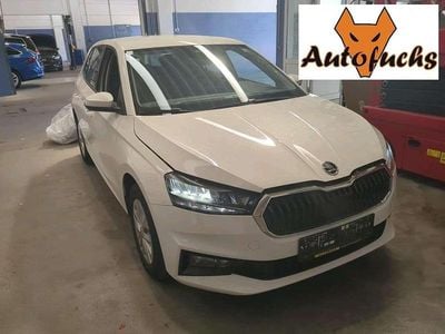 gebraucht Skoda Fabia IV NEUES MODEL 10 Ambition * LED PDC Spurh.*