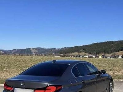 Gebraucht BMW 520 Luxury Line 184 PS (135 kW) 2019 Limousine