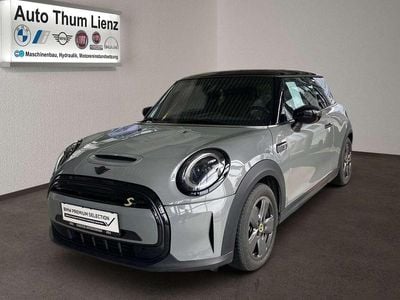 Grau Gebraucht 2022 Mini Cooper SE Kleinwagen | € 25.900 (Teuer)