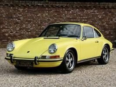 Gelb Gebraucht 1971 Porsche 911 Coupé | € 165.000
