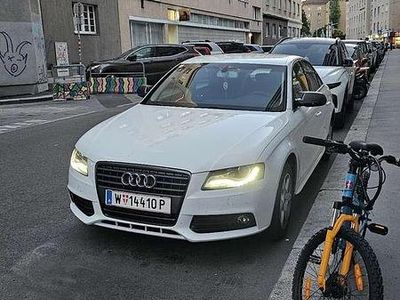 Gebraucht Audi A4 120 PS (88 kW) 2010 Limousine
