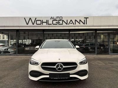 Gebraucht Mercedes C220 220 PS (161 kW) 2023 Weiß Limousine