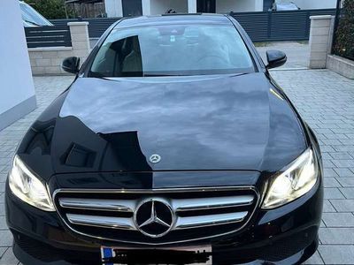Mercedes E300