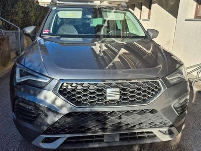 Grau Gebraucht 2022 Seat Ateca SUV | € 27.236 (Etwas zu teuer)