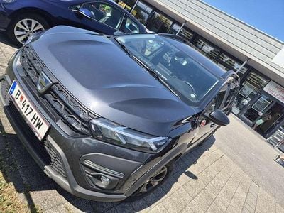 Gebraucht 2022 Dacia Jogger Extreme Van / Kleinbus | € 18.800 (Etwas zu teuer)