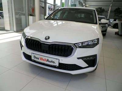 Gebraucht Skoda Scala Selection 95 PS (69 kW) 2025 Weiß Kleinwagen