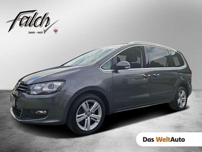 Dunkelgrau metallic Gebraucht 2018 VW Sharan Comfortline Van / Kleinbus | € 25.860 (Teuer)