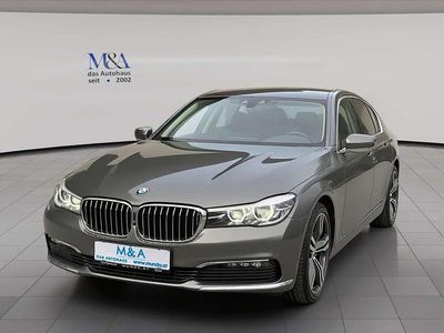 Grau Gebraucht 2017 BMW 730 Executive Limousine | € 28.900