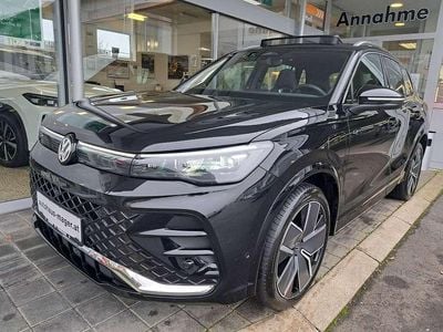 Schwarz Gebraucht 2025 VW Tiguan Sport SUV | € 47.890