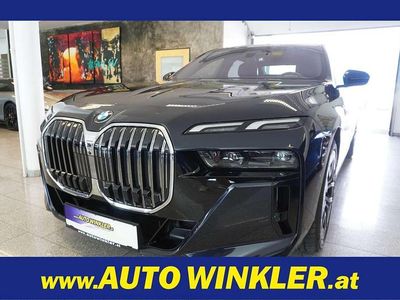 Schwarz Gebraucht 2024 BMW 740 Comfort Edition Limousine | € 99.970