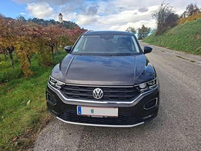 Braun Gebraucht 2019 VW T-Roc Design SUV | € 17.750 (Guter Preis)