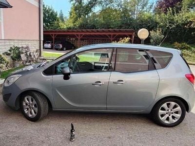 Gebraucht Opel Meriva Edition 101 PS (74 kW) 2011 Grau Van / Kleinbus