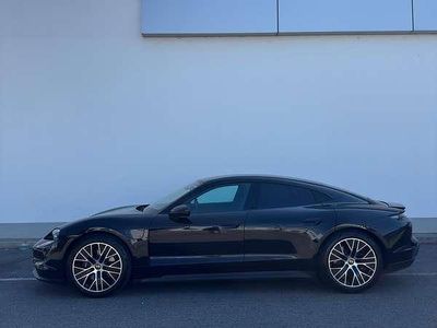Gebraucht Porsche Taycan Basis 300 kW (408 PS) 2022 Schwarz Limousine