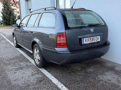 Gebraucht 2005 Skoda Octavia Ambiente Kombi | € 2.700