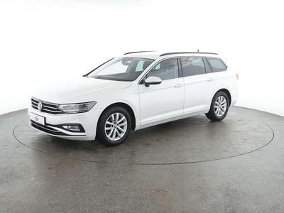 Gebraucht VW Passat Business 150 PS (110 kW) 2020 Weiss  metallic Kombi