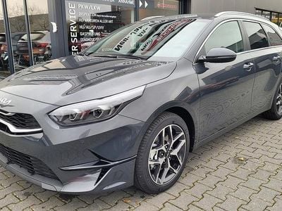 Neu Kia Ceed Sportswagon 140 PS (102 kW) 2025 Schwarz Kombi