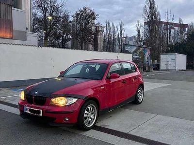 Rot Gebraucht 2005 BMW 116 Kleinwagen | € 2.200 (Fairer Preis)