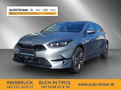 Neu Kia Ceed Silver 120 PS (88 kW) 2025 Silber Kleinwagen