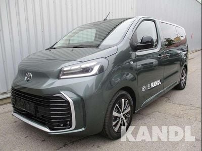 Grün Gebraucht 2025 Toyota Proace Verso Kombi | € 57.490
