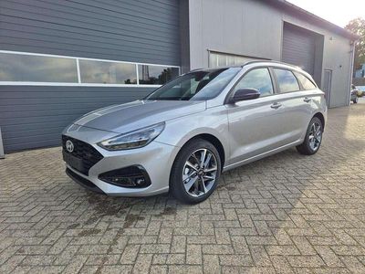 Silber Neu 2025 Hyundai i30 Kombi | € 26.982 (Etwas zu teuer)