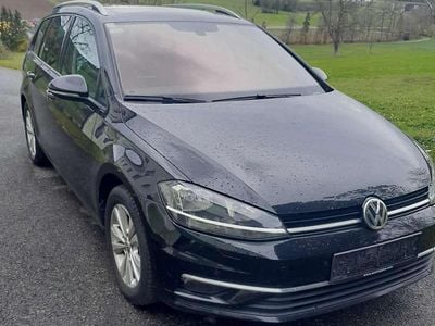Gebraucht VW Golf VII Highline 116 PS (85 kW) 2017 Schwarz Kombi