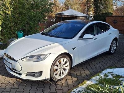 Weiß Gebraucht 2014 Tesla Model S Kleinwagen | € 17.499 (Fairer Preis)