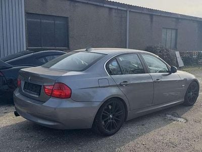 Gebraucht 2009 BMW 330 Limousine | € 13.000