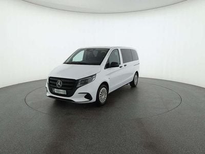 Weiß Gebraucht 2024 Mercedes Vito Van / Kleinbus | € 59.988