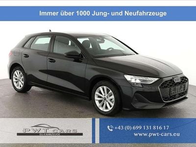 Grau Neu 2025 Audi A3 Ambiente Limousine | € 38.095 (Fairer Preis)