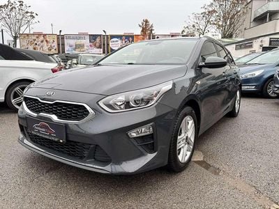 Grau Gebraucht 2019 Kia Ceed Sportswagon Kombi | € 10.999 (Fairer Preis)