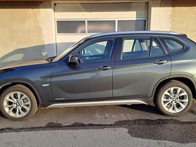Grün Gebraucht 2010 BMW X1 xLine SUV | € 13.500 (Teuer)