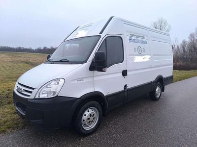 Weiß Gebraucht 2008 Iveco Daily Van | € 10.500