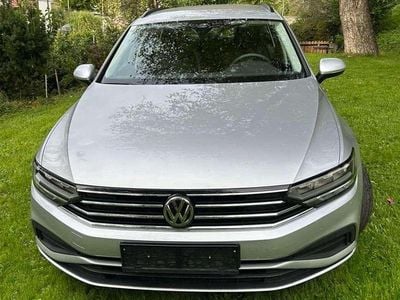 Silber Gebraucht 2019 VW Passat Business Kombi | € 20.299 (Etwas zu teuer)