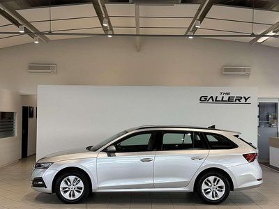 Silber Gebraucht 2022 Skoda Octavia Ambiente Kombi | € 22.990 (Fairer Preis)