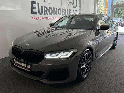 Grau Gebraucht 2022 BMW 520 Shadowline Limousine | € 43.990 (Teuer)