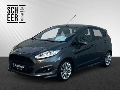 Grau Gebraucht 2016 Ford Fiesta ST-Line Kleinwagen | € 6.980