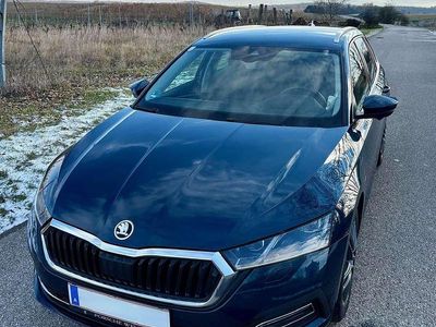 Blau Gebraucht 2021 Skoda Octavia Kombi | € 25.250 (Fairer Preis)