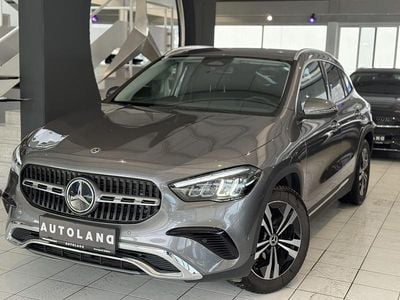 Gebraucht Mercedes GLA180 136 PS (100 kW) 2025 Grau SUV