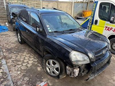 Gebraucht Hyundai Tucson 113 PS (83 kW) 2004 Schwarz SUV