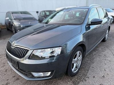 Gebraucht Skoda Octavia Elegance 105 PS (77 kW) 2014 Grau Kleinwagen